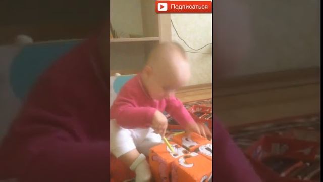 ♡♡♡  складываем с Машенькой кубики