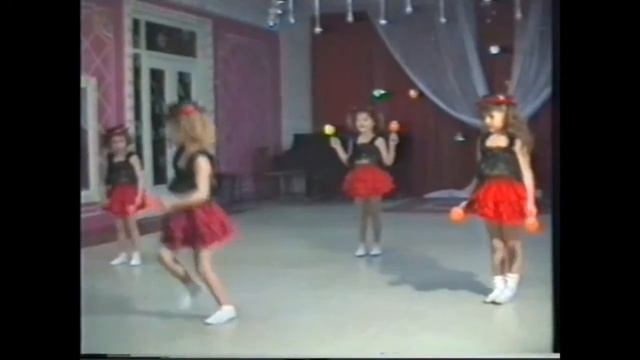 с погремушками.mov смотреть онлайн