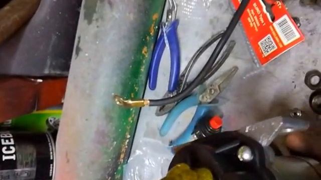 Кнопка отключения минуса аккумулятора смотреть онлайн