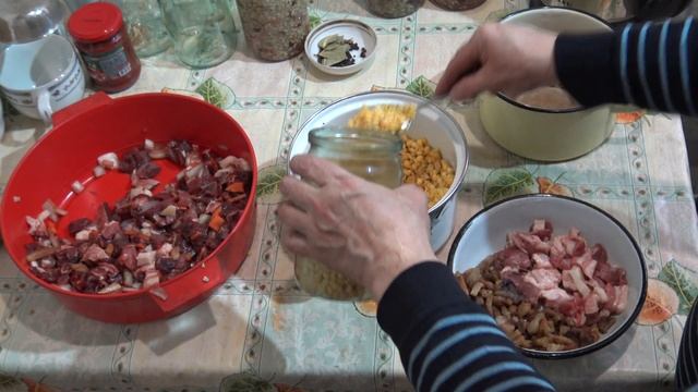 ? Такие вкусные домашние консервы, каша перловая, гороховая, рисовая, все с мясом смотреть онлайн