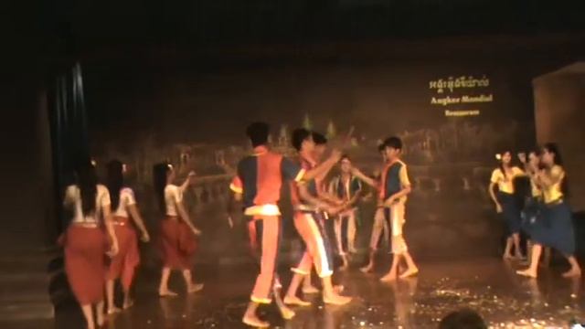 Национальный камбоджийский танец Апсара смотреть онлайн