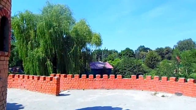 ВОЛШЕБНЫЕ Замки / Может тут живет GRANNY? / Квест Заброшенка / Загадочные приключения для детей смотреть онлайн
