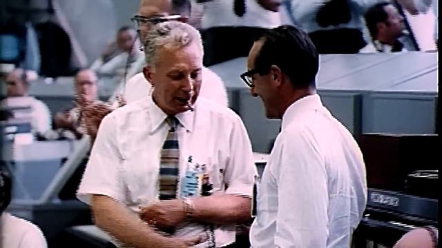 Turning It Up to Apollo 11: The Moon Launch in Rare Slow-Mo смотреть онлайн