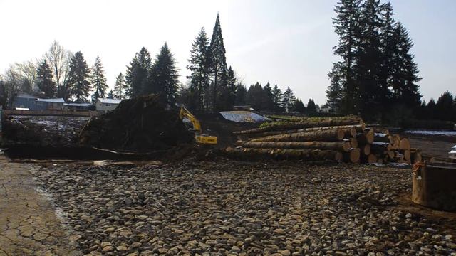 Kobelco & John Deere Preparing ground for new residential development смотреть онлайн