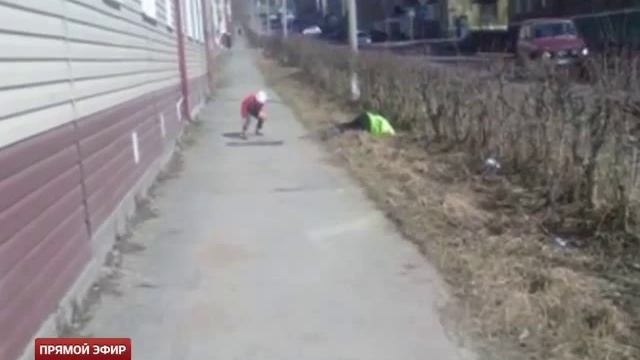 В Новоуральске разгорелся скандал из-за видеозаписи семейной прогулки смотреть онлайн