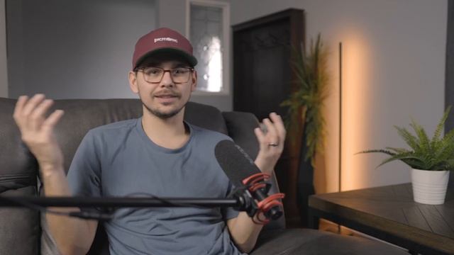Why I BOUGHT the Canon R7 as a Videographer смотреть онлайн