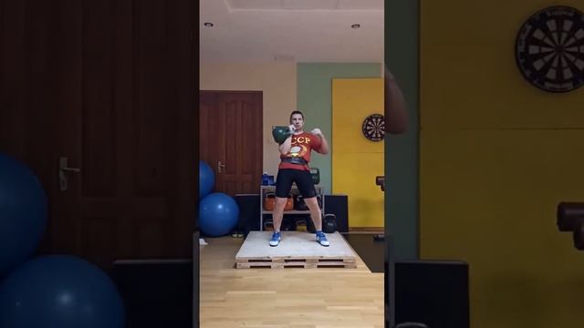 Александр Ермаков (ветераны 50+) Жим гири 24 кг 5 мин 81 раз. смотреть онлайн