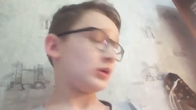 Сижу на диване без света смотреть онлайн