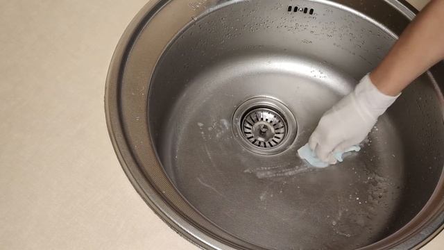 Выдавите зубную пасту на кухонное полотенце ? Вы пожалеете, что не узнали об этом раньше!