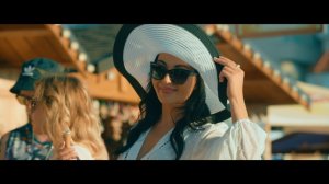 Юлианна Караулова - Море (feat. ST)