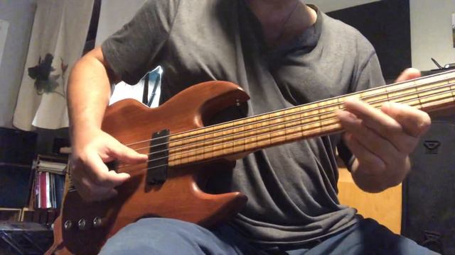 Short scale 5 string bass смотреть онлайн