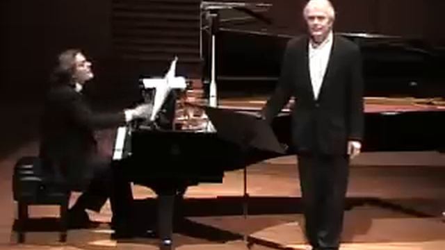 Ulrich Schütte Die 13 Monate смотреть онлайн