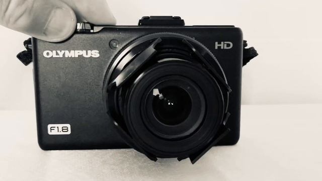 Olympus XZ-1 Lens Cap LC-63A (automatic)