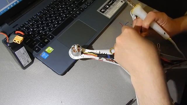 ? Аналог Dji Phantom ч.2 // F4 V2 Pro + рама Dji Phantom // Калибровка в Betaflight // Подробно смотреть онлайн