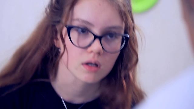 От Кирилла ВСЕ ОТВЕРНУЛИСЬ!! Вечеринка в РАЗГАРЕ!! смотреть онлайн