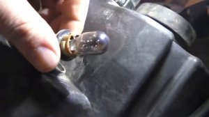 Chery M11 Замена лампочек габаритов!?