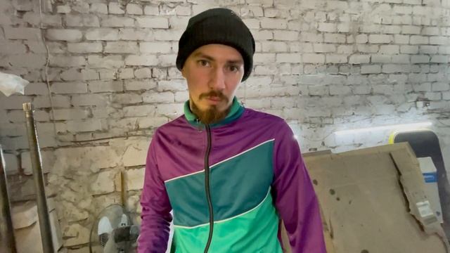 Ремонт кирпича полным ходом! смотреть онлайн