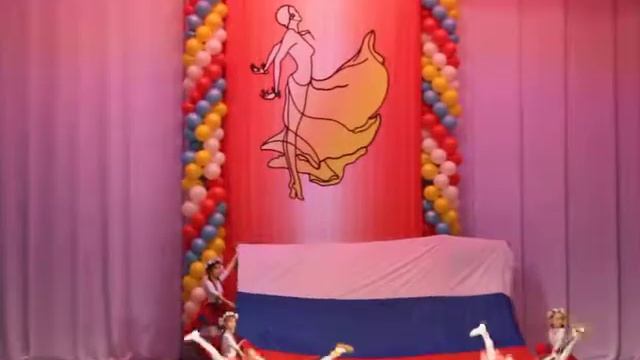 Танец" РОССИЯ". Выступление в Ростове! 2 место смотреть онлайн