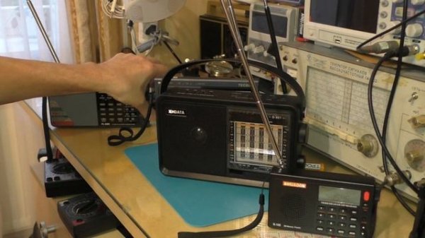 Радиоприёмник Tecsun R-9700dx. Сравнение