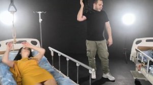 Связывать девушек и слушать их крики - моя работа