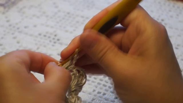 Сиреневая шаль (пышные столбики и петли соломона) Crochet Schal (Шаль #38) смотреть онлайн