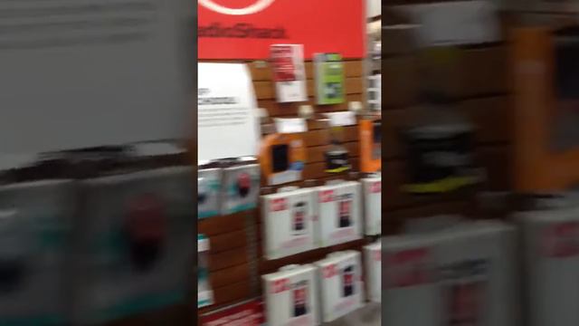 Магазин Radioshack (внутри) смотреть онлайн