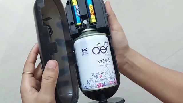 Godrej Aer Matic Automatic Air Freshener Review | Godrej aer Matic Room Freshener смотреть онлайн