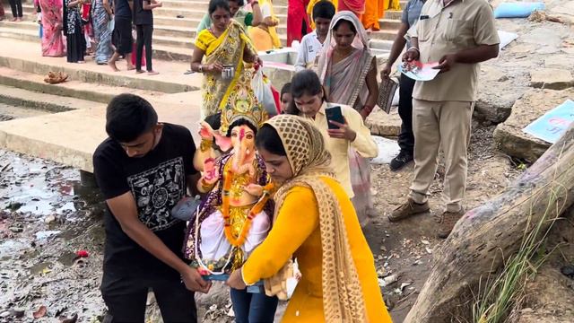 Beehar River Ganesh Visarjan 2023 | First Time Experiencing Ganpati Visarjan Day in Rewa India 🇮🇳 смотреть онлайн
