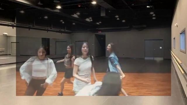 Attention - New Jeans [Empty dance studio version] смотреть онлайн