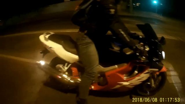 Покатушки по Краснодару cb400 и cbr600f4 смотреть онлайн
