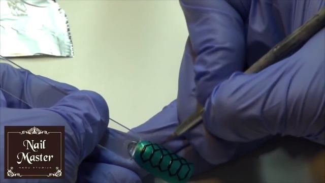 3D Змеиная кожа - Рептилия дизайн маникюра - 3D Snake skin fast easy nail art tutorial смотреть онлайн