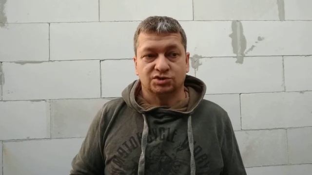 Читаю свои стихи... Я не живу в Москве... смотреть онлайн