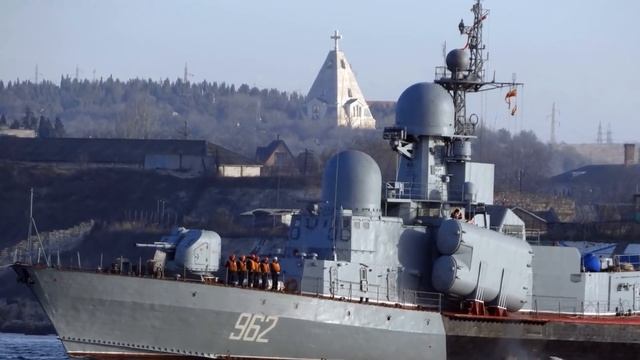 ВМФ России возвращает в строй обновлённые МРК проекта 12341 «Овод» смотреть онлайн