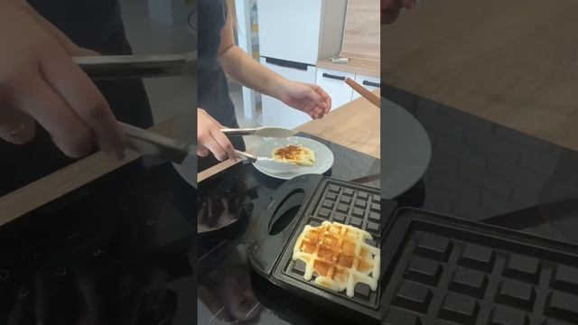 Венские вафли ПП?# #cookingtime #рецептынакаждыйдень#завтракрецепт#waffles#breakfastrecipe смотреть онлайн