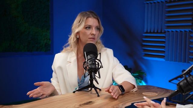 Платье для красной ковровой дорожки смотреть онлайн