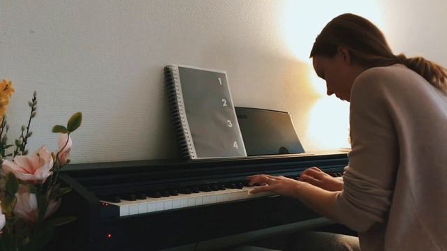 Melancholic improvisation - Casio Privia PX-870 смотреть онлайн