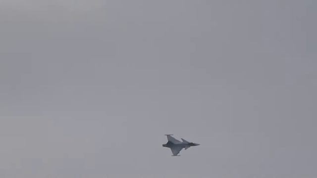Swedish Air Force SAAB JAS-39 Gripen - Royal International Air Tattoo (RIAT) 2016 (Sunday) смотреть онлайн