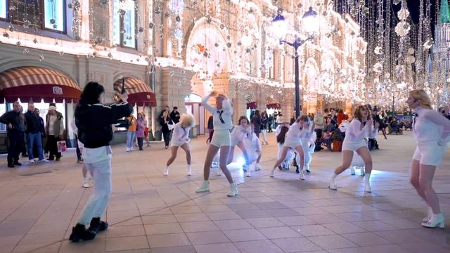 SIDECAM [KPOP IN PUBLIC] IZ*ONE '아이즈원' - Secret Story of the Swan | Vocal & Dance Cover by B.U смотреть онлайн