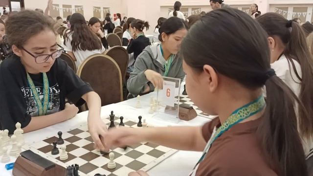 Чемпионат РК по шахматам среди девочек до 14 лет (блиц). г. Алматы, 30.03.2023 год. смотреть онлайн