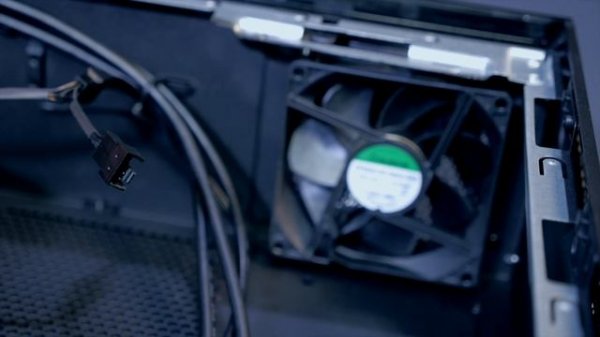 CORSAIR BULLDOG 2.0 High Performance PC Barebone Kit