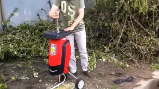 Садовый измельчитель DDE SH2540 смотреть онлайн