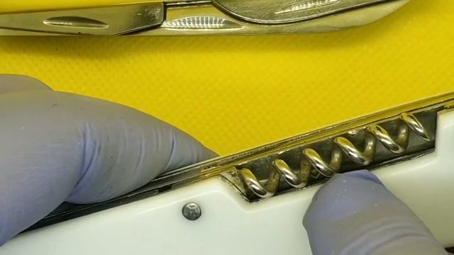 Ножи Бритье СССР: Труд Вача Гравюра «Лиса и журавель» / Щука «Турист» / СТИЗ с фиксатором смотреть онлайн