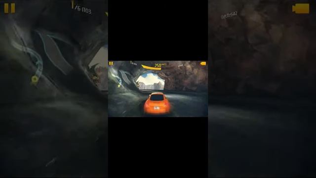 Краткий обзор Asphalt 8 на телефоне смотреть онлайн