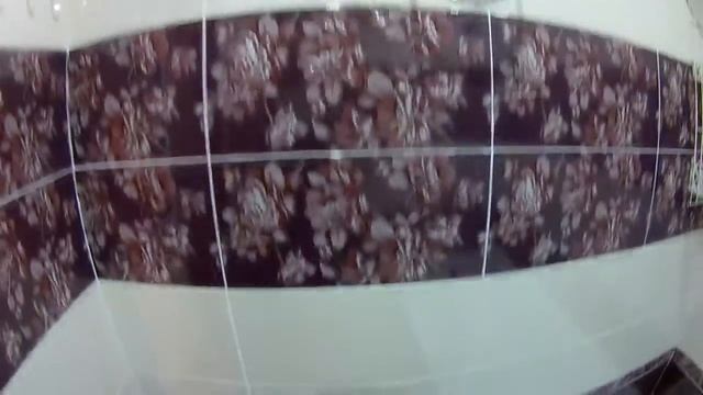 Отделка Ванной комнаты Кафельной плиткой | потолок из Панелей пвх |Дизайн| Ремонт смотреть онлайн