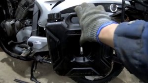 Изготовление и установка креплений канистр на тур-эндуро мотоцикл Honda Transalp 650
