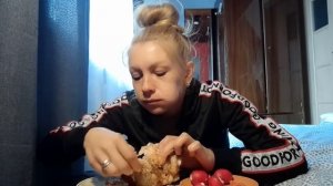 мукбанг рулька.