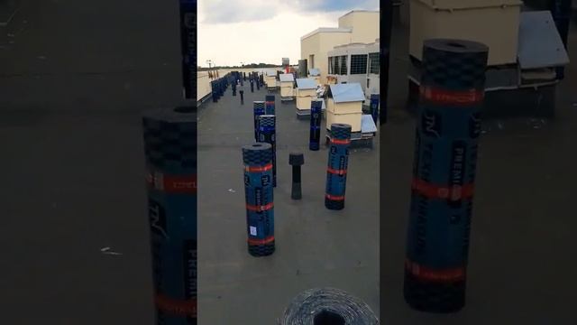 Капитальный ремонт направляемой кровли. Завозим материал на объект смотреть онлайн