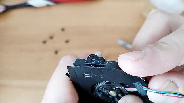 Как смазать неразборный куллер ноутбука?Asus X201E смотреть онлайн