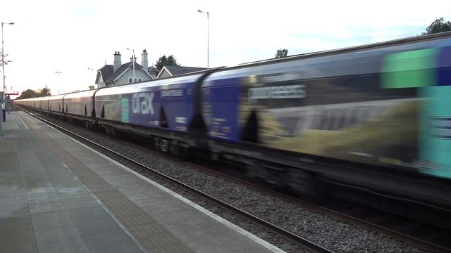 6E17 triple header. 66 304/305 & 60 056, Liverpool Biomass Tml to Drax AES at Hensall. 24/09/2022. смотреть онлайн