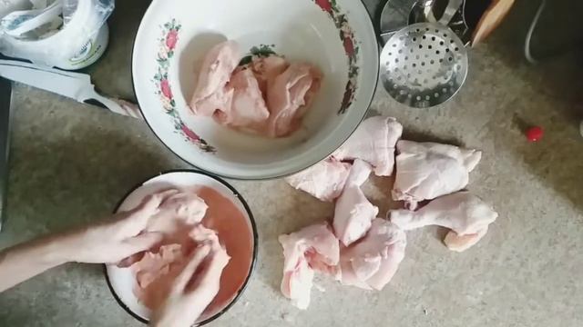 Сочная курица в кетчупе и майонезе в духовке смотреть онлайн